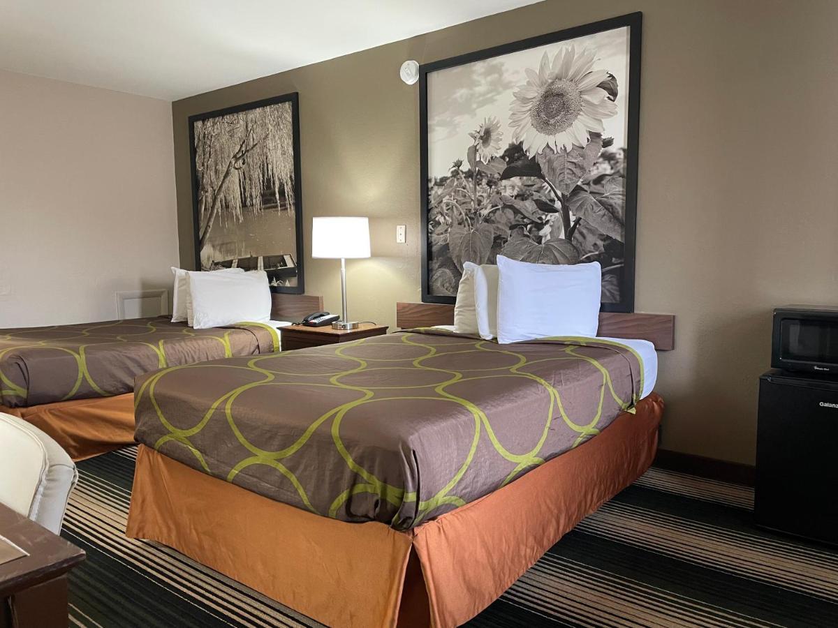 Deluxe Inn & Suites Junction City Εξωτερικό φωτογραφία